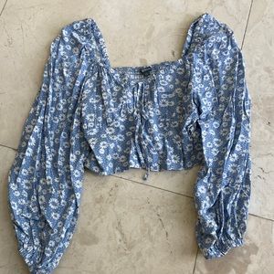 WILD FABLE LONG SLEEVE BELL SLEEVE